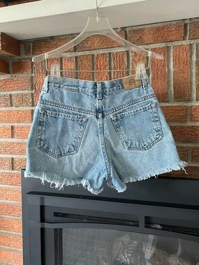 Classic Vintage High-Rise Denim Cutoff Shorts